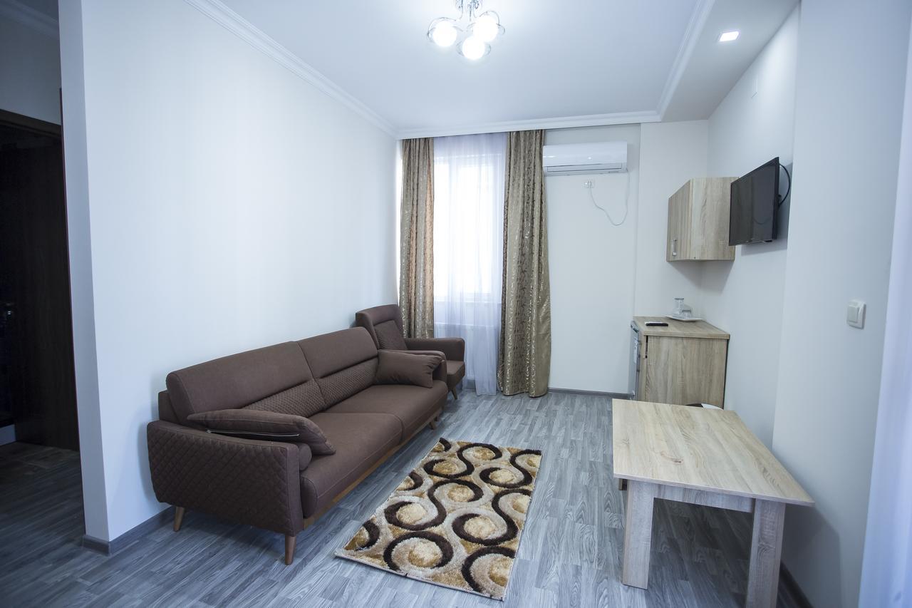 Hotel Garanti Batumi Luaran gambar