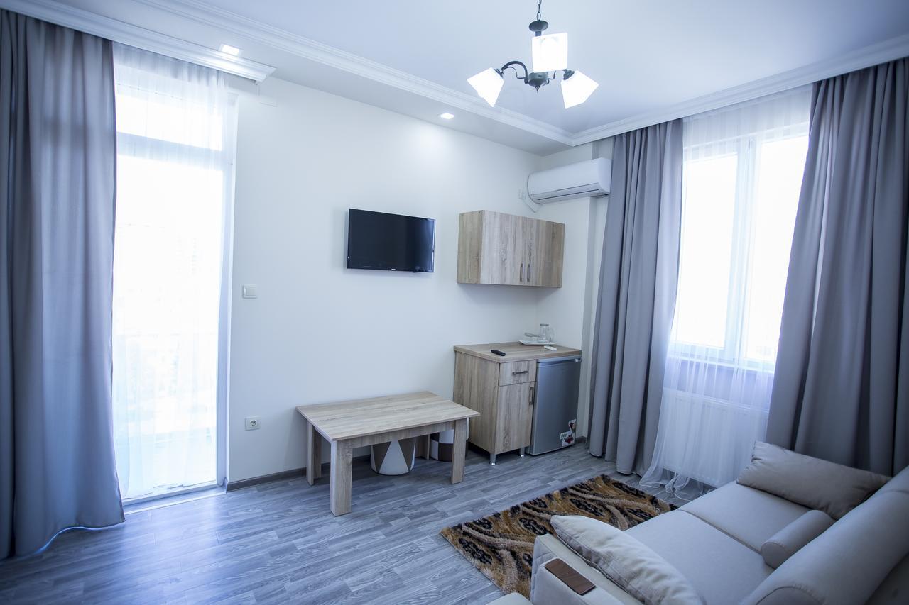 Hotel Garanti Batumi Luaran gambar